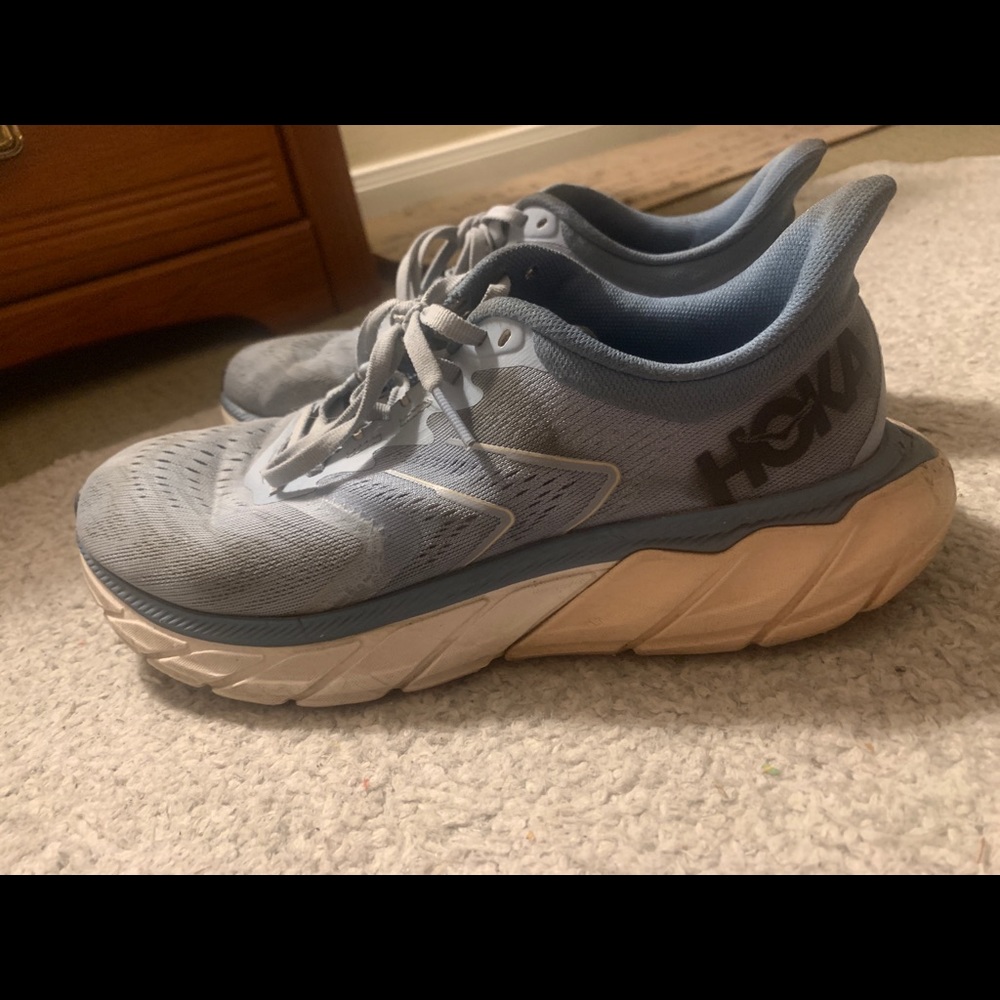 Hoka Arahi 5s